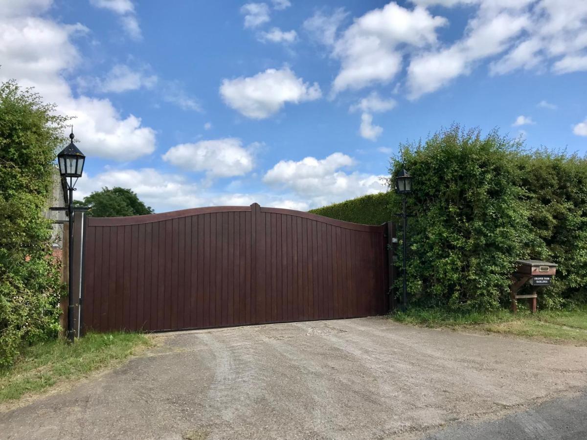 Charming Hen Cottage Countryside Retreat Lincoln Newball Luaran gambar
