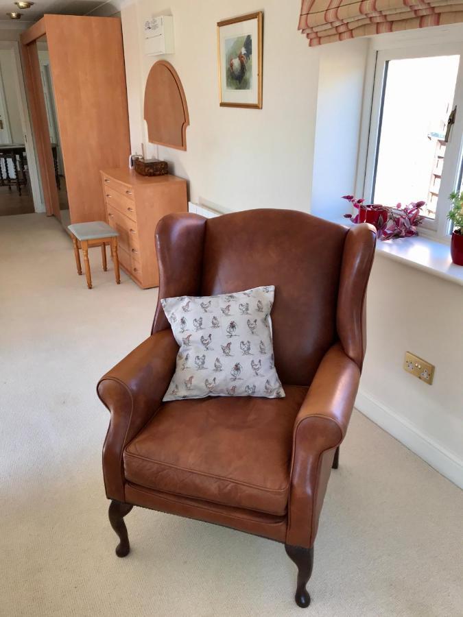 Charming Hen Cottage Countryside Retreat Lincoln Newball Luaran gambar