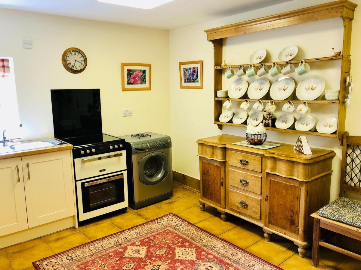 Charming Hen Cottage Countryside Retreat Lincoln Newball Luaran gambar